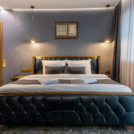 Hidden Bank: Digger's Dream Daire *